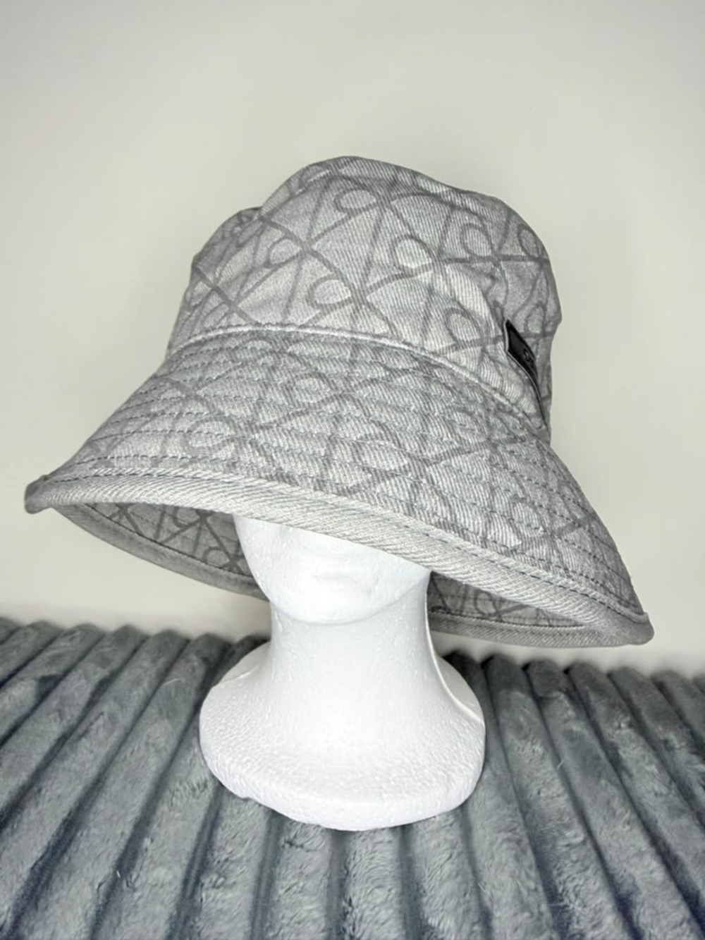 Calvin Klein Gray Logo-Print Bucket Hat